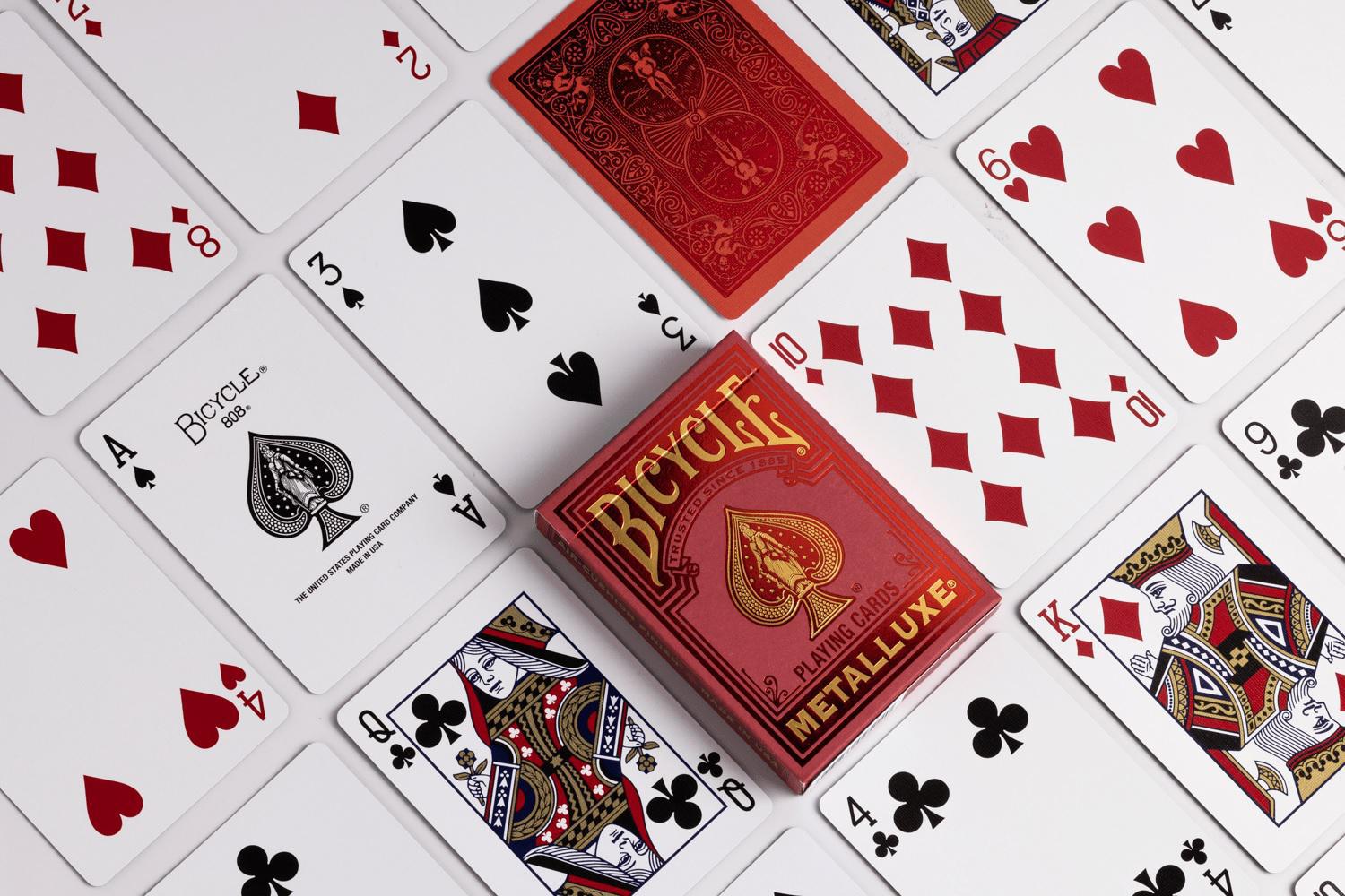 Bicycle Playing Cards: Metalluxe Holiday Red